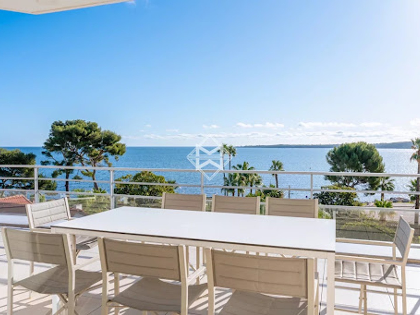 Appartement à vendre - 4 pièces - 145m2 - Cannes (06400)