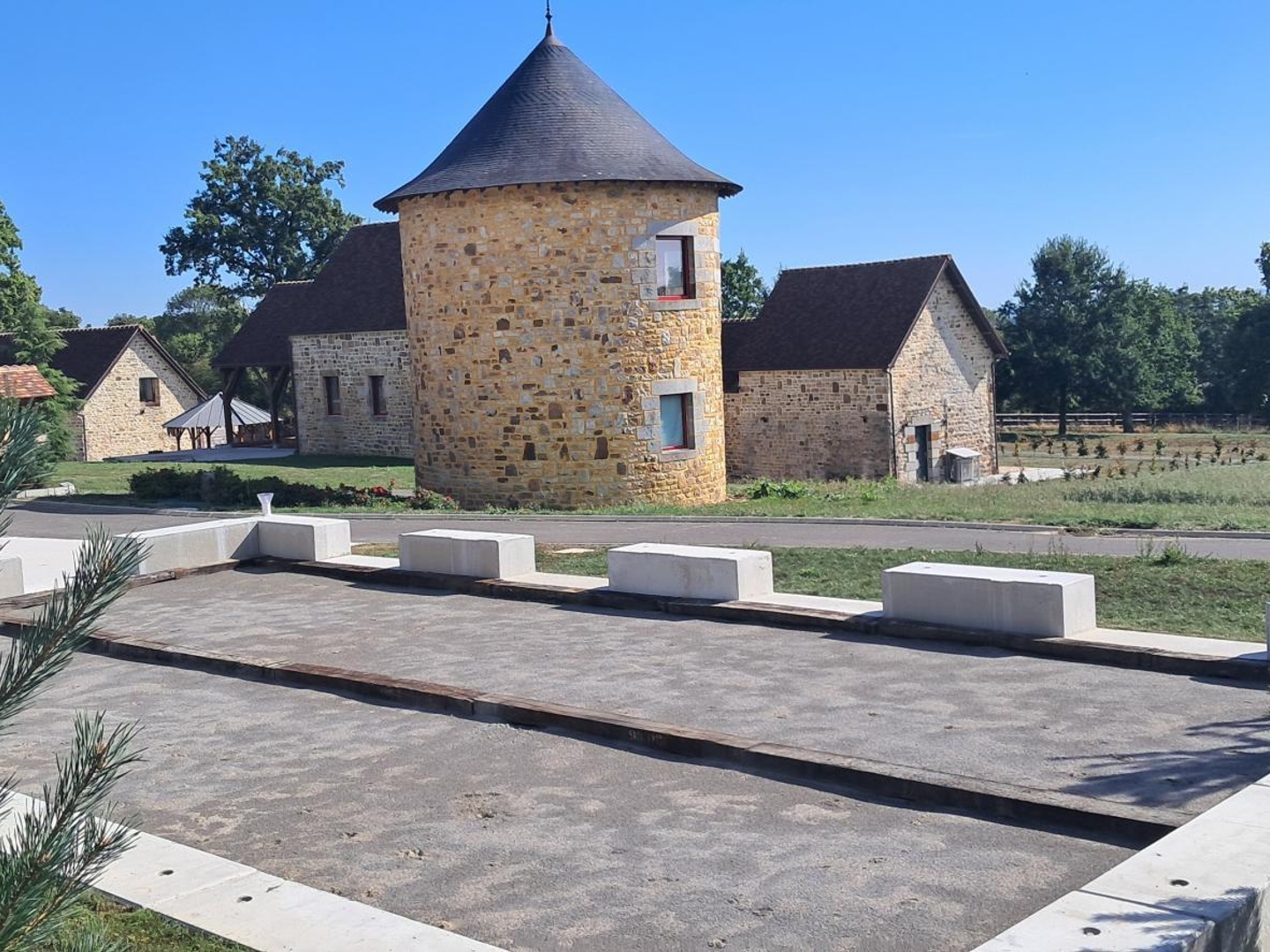 Maison à vendre - 15 pièces - 790m2 - Bagnoles De L'orn... (61140)