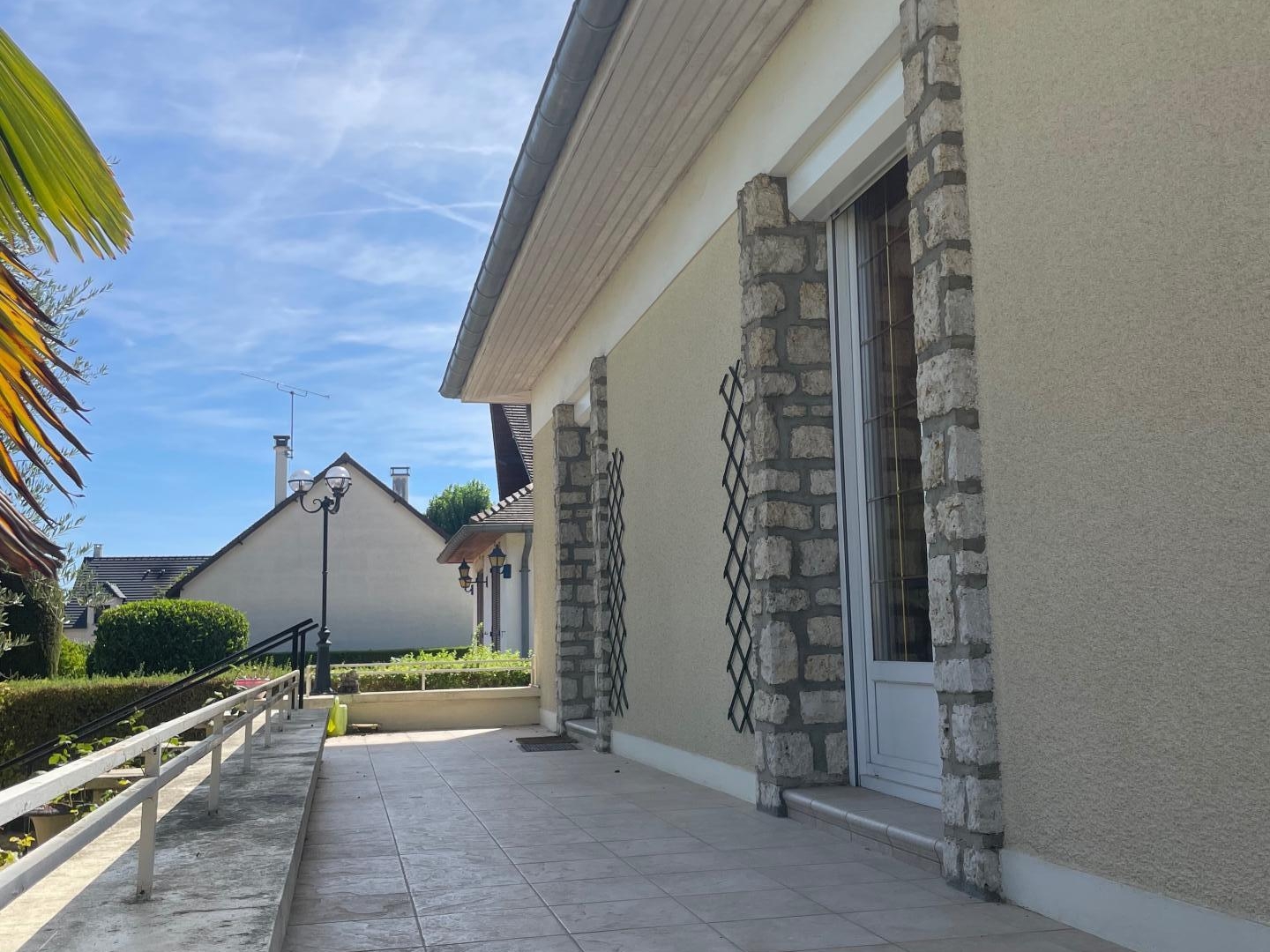 Maison à vendre - 6 pièces - 201m2 - Ballancourt-Sur-E... (91610)