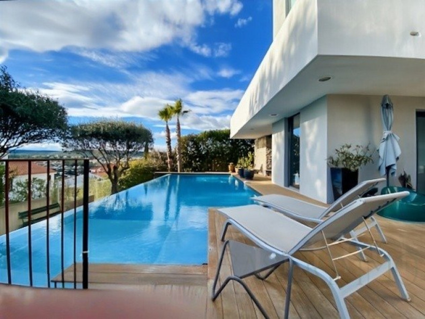 Villa d'architecte 6 pièces 233 m²