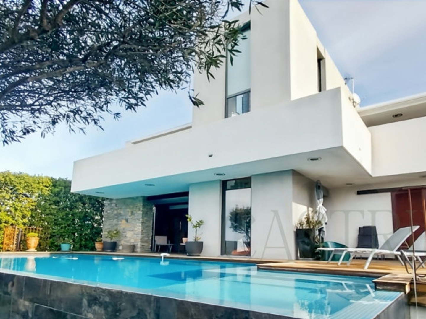 Maison à vendre - 6 pièces - 233m2 - Saint-Gély-Du-Fesc (34980)