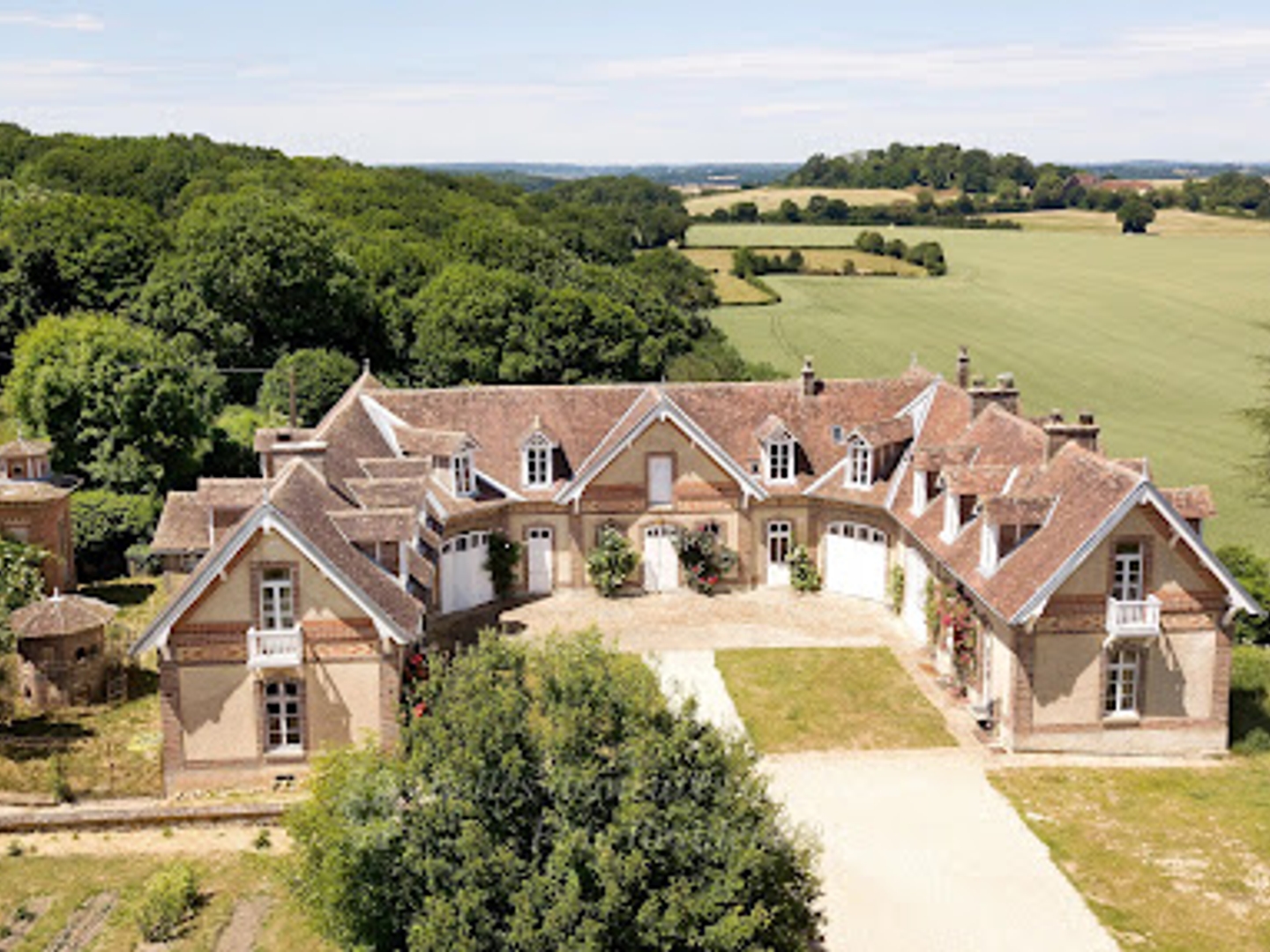 Maison à vendre - 30 pièces - 1200m2 - Nogent-Le-Rotrou (28400)