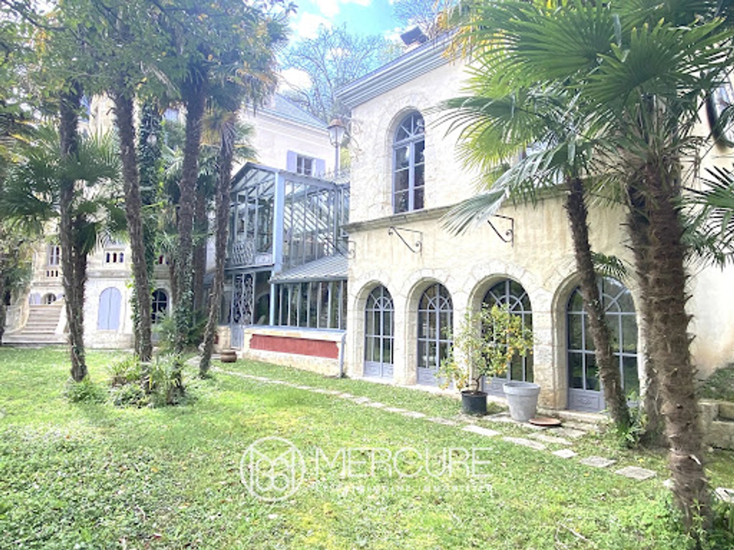 Maison à vendre - 15 pièces - 467m2 - Foulayronnes (47510)