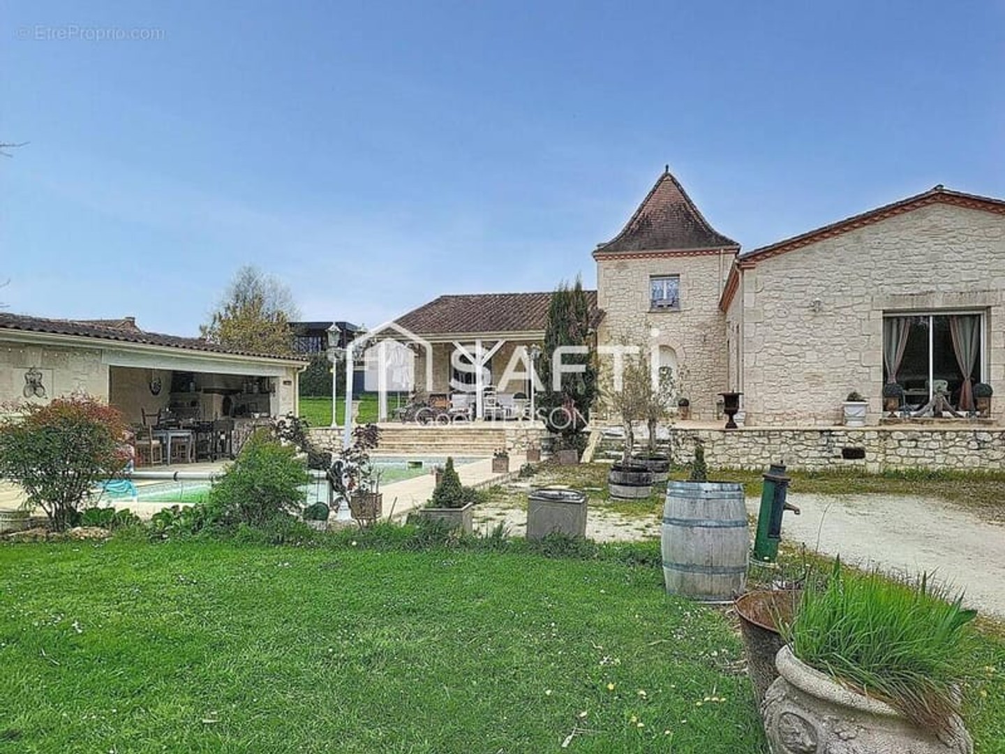 Maison 5 pièces 185 m²