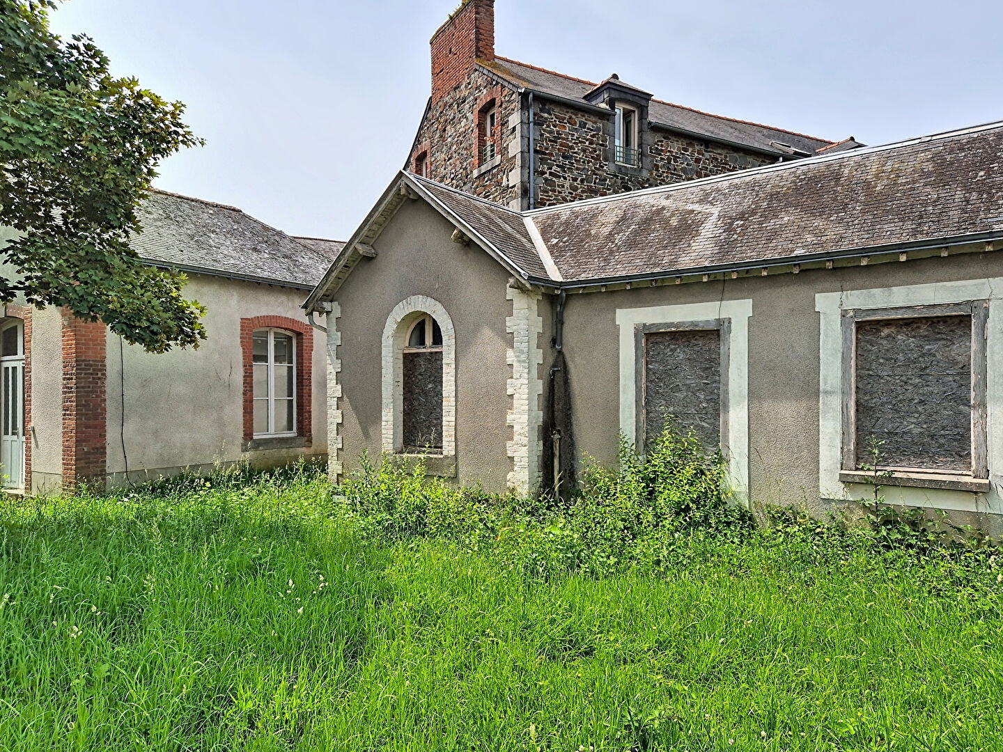 Locaux à vendre - 640m2 - Dol-De-Bretagne (35120)