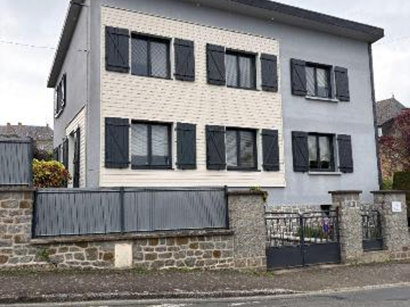 Maison 8 pièces 160 m²