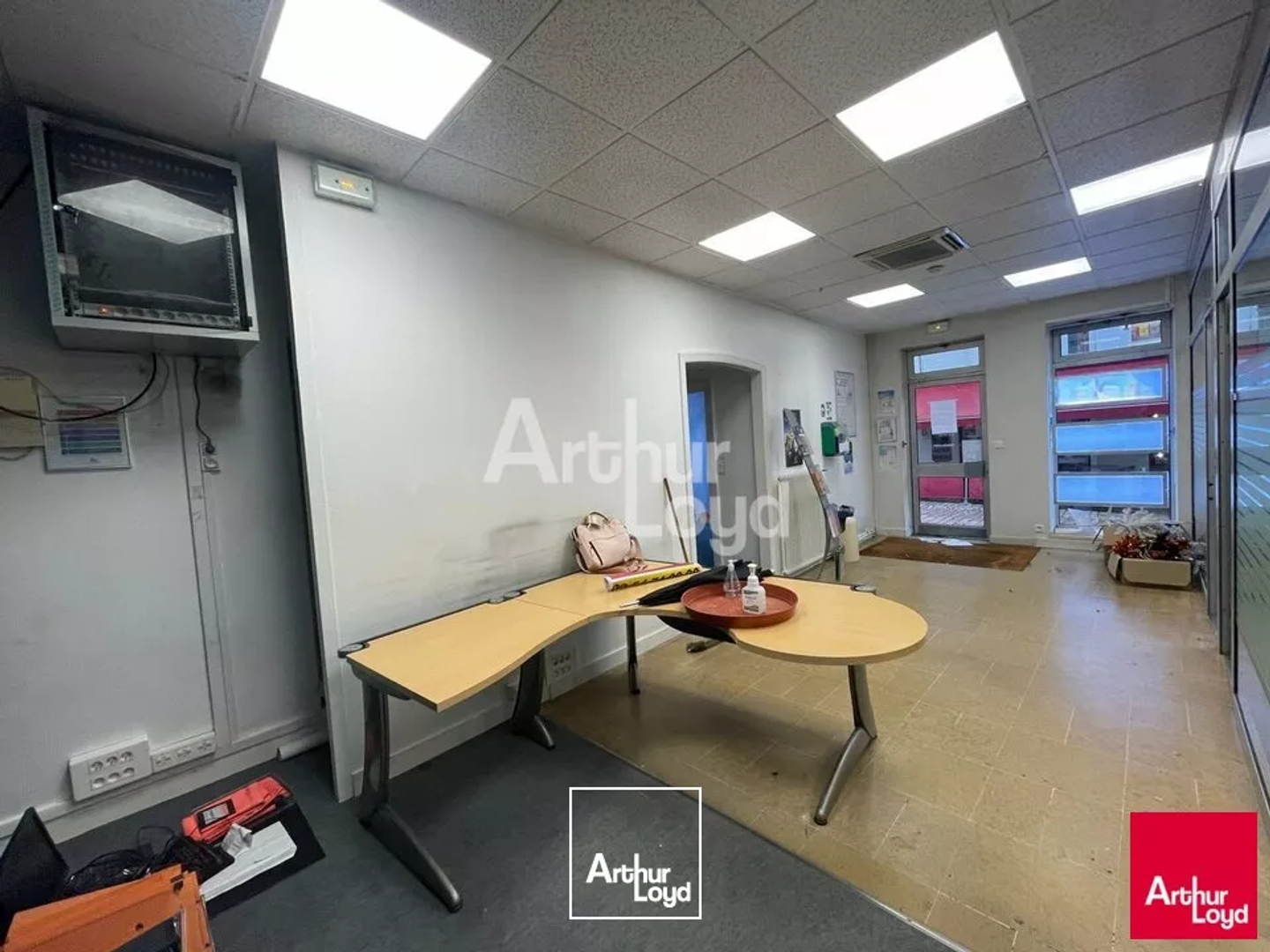 Locaux à vendre - 136m2 - Saint-Aignan (41110)