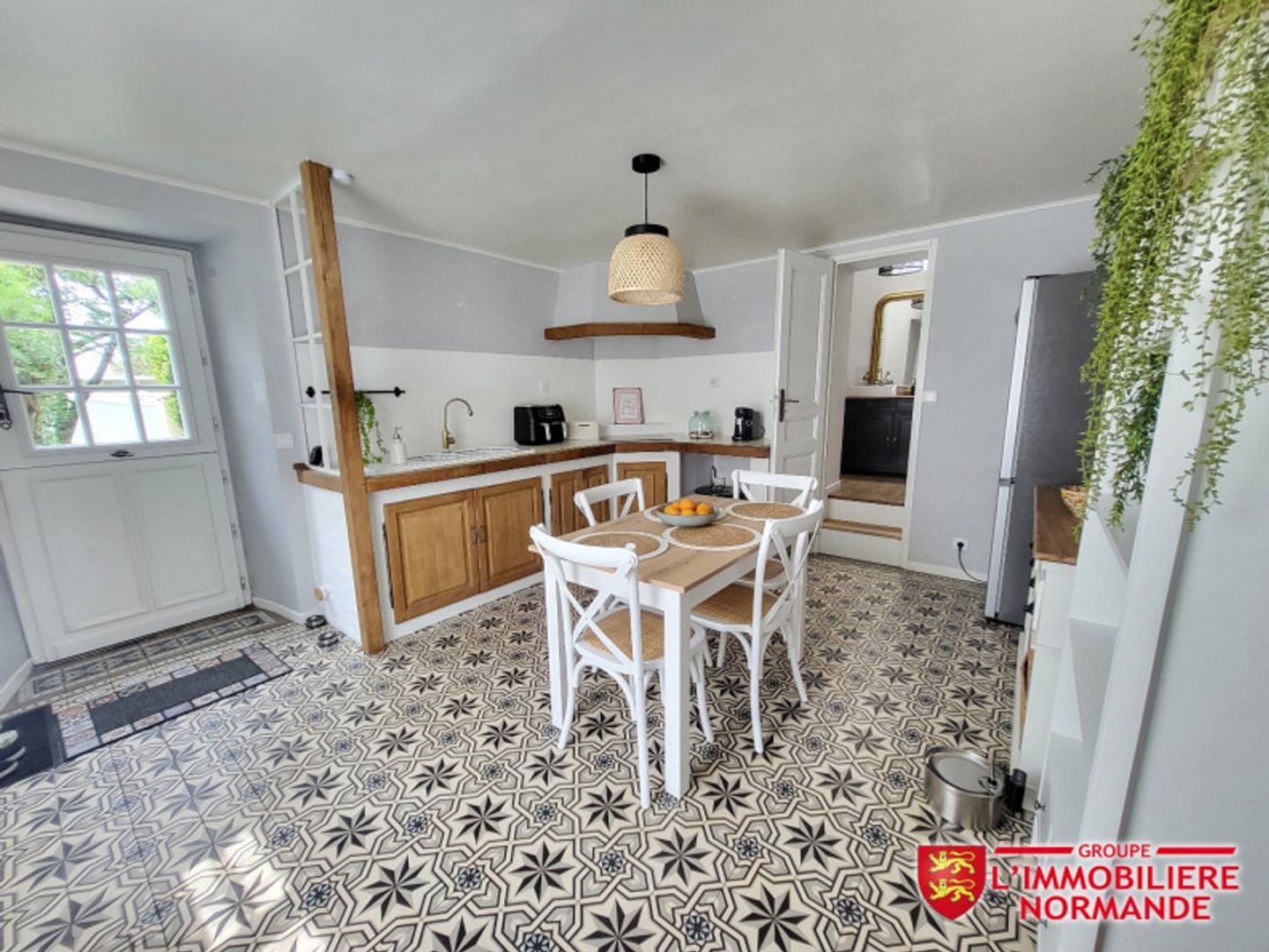 Maison à vendre - 4 pièces - 98m2 - La Villeneuve-En-... (78270)