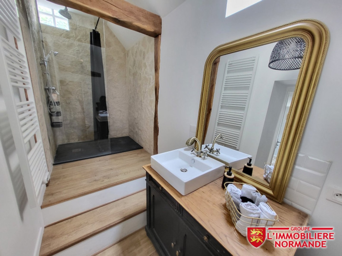 Maison à vendre - 4 pièces - 98m2 - La Villeneuve-En-... (78270)