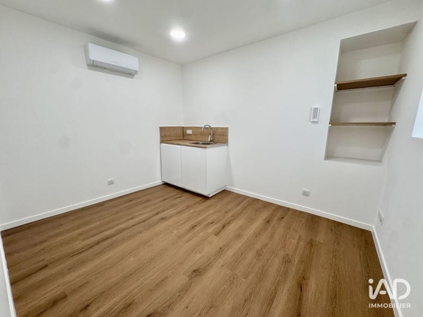 Magasin à vendre - 10m2 - Cabrières (30210)