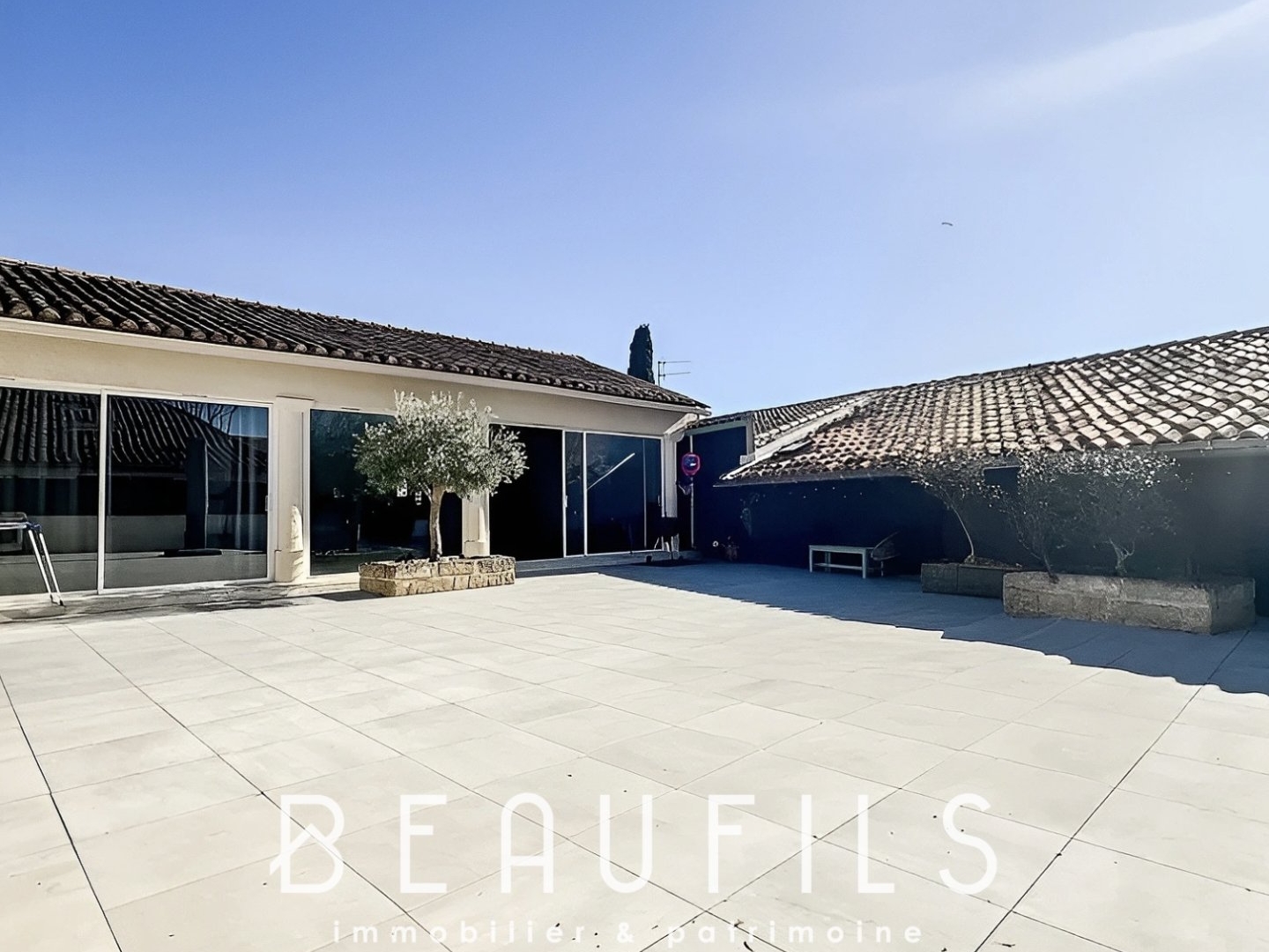 Maison à vendre - 5 pièces - 191m2 - Mauguio (34130)