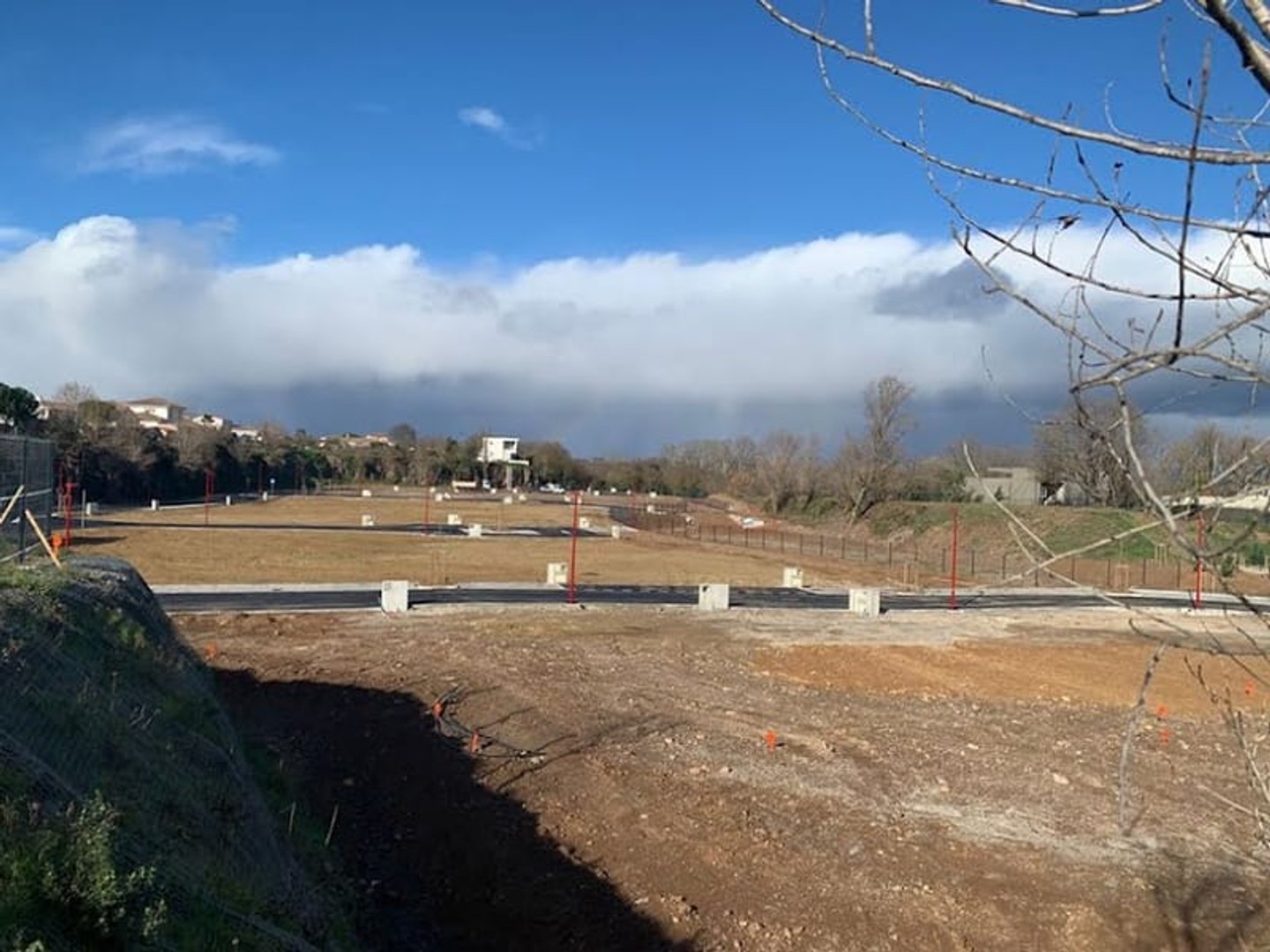 Terrain 385 m²