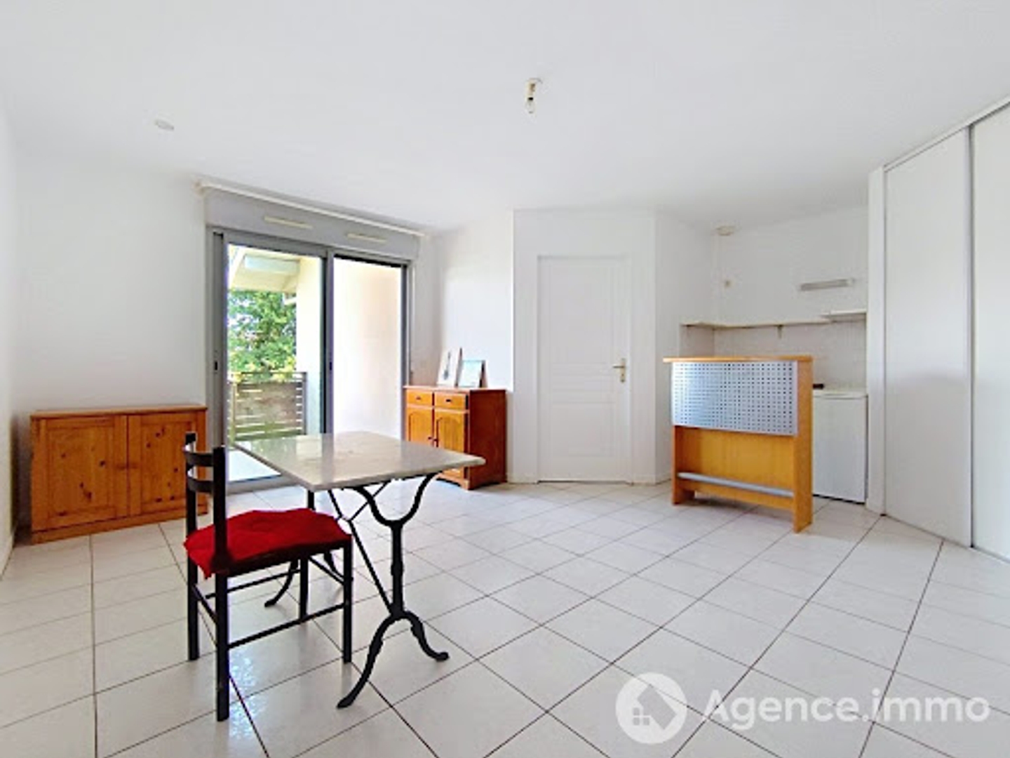 Appartement à vendre - 1 pièce - 27m2 - Salies-De-Béarn (64270)