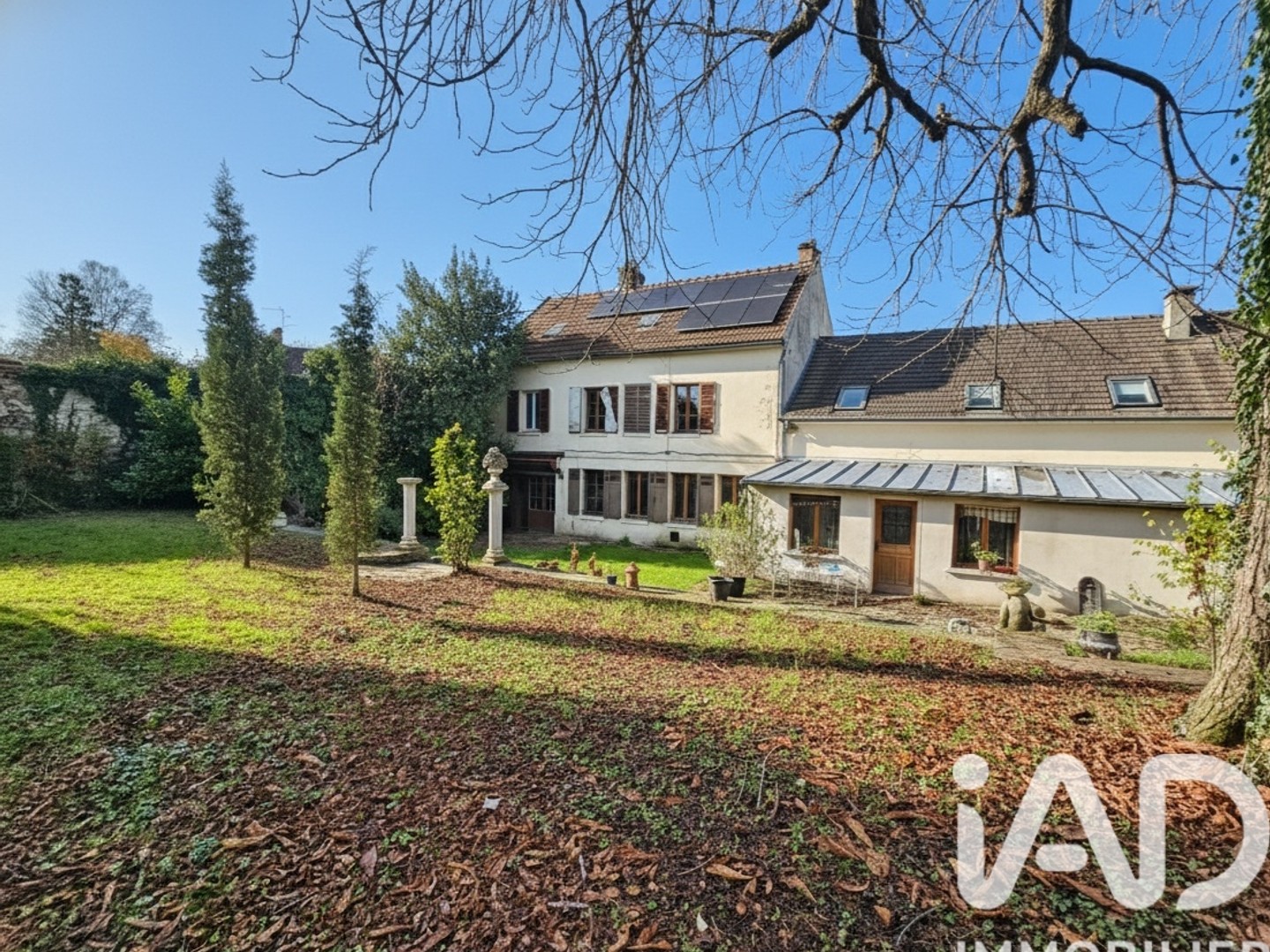 Maison 10 pièces 260 m²