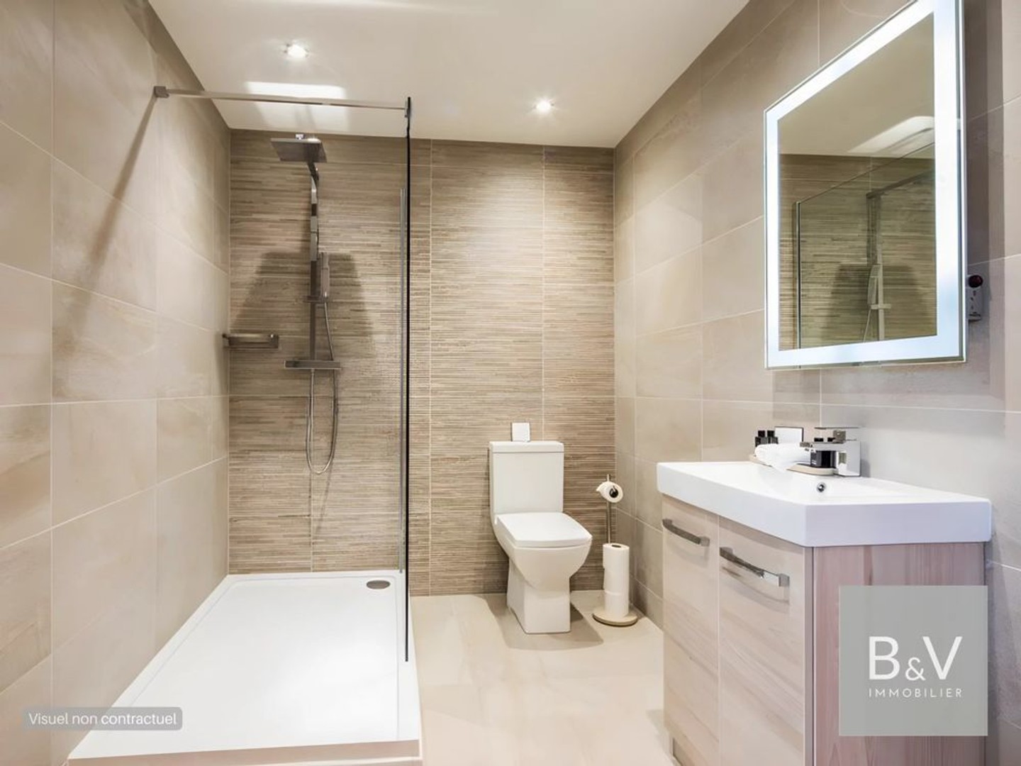 Appartement à vendre - 4 pièces - 110m2 - Villeneuve-Loubet (06270)