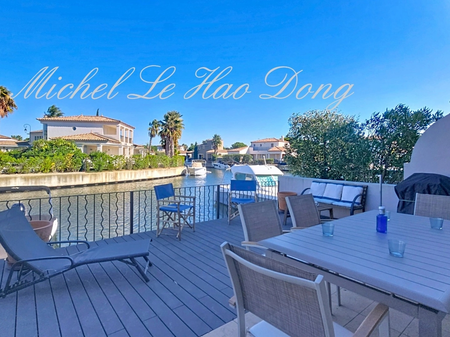 Maison à vendre - 4 pièces - 101m2 - Aigues-Mortes (30220)