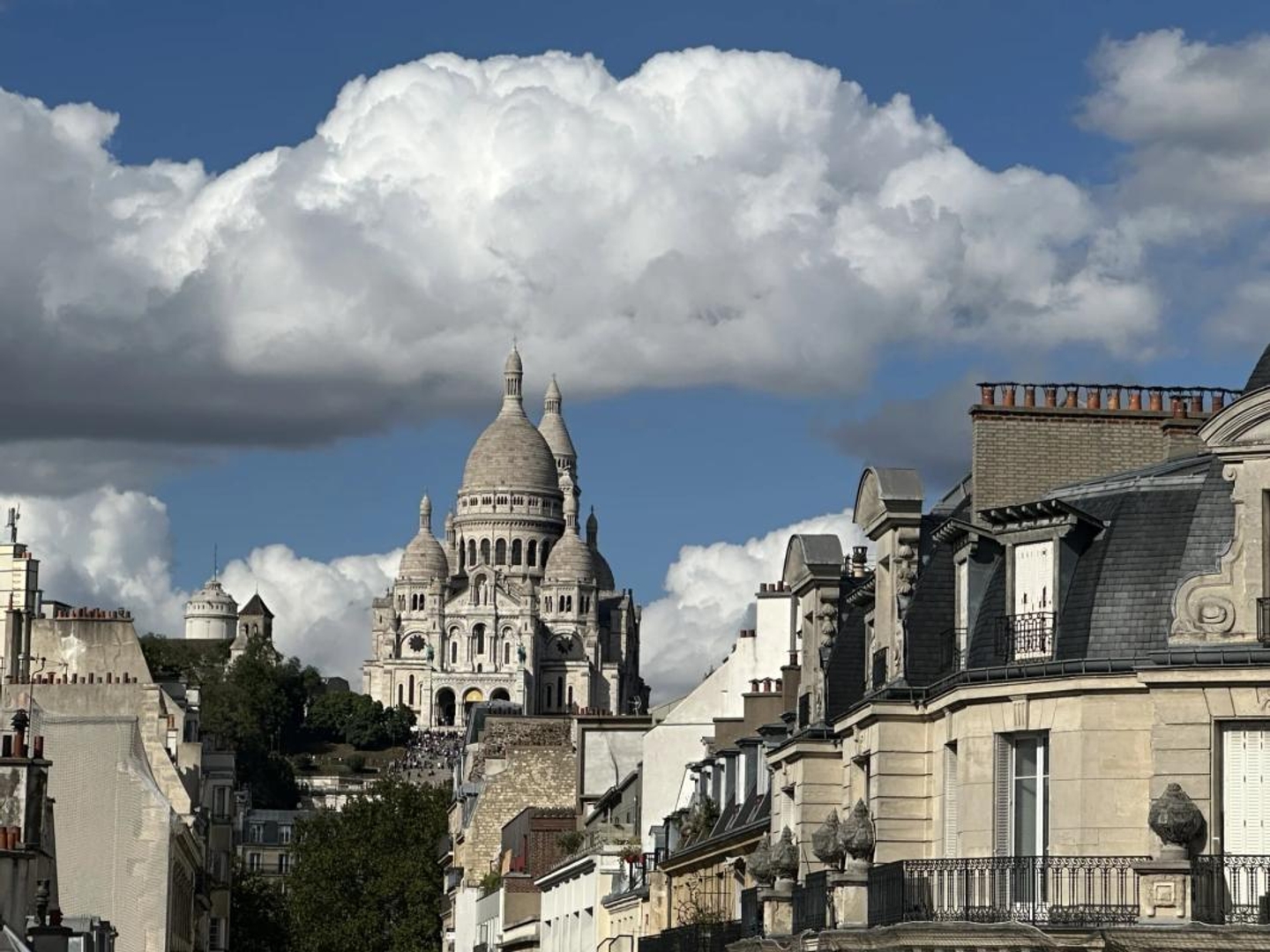 Vends t5 - 120 m² - Paris 9Eme