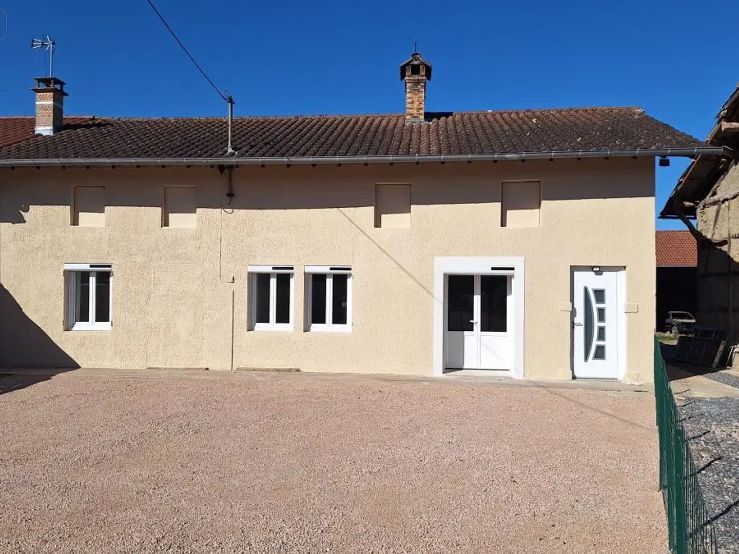 Maison à vendre - 4 pièces - 125m2 - Boz (01190)