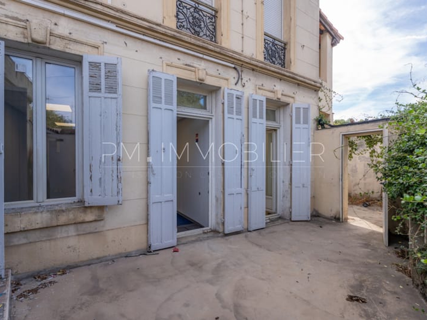 Bureaux à vendre - 199m2 - Marseille 14e (13014)