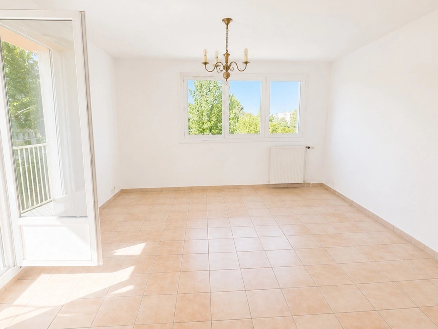 Appartement à vendre - 6 pièces - 111m2 - Marseille 10e (13010)