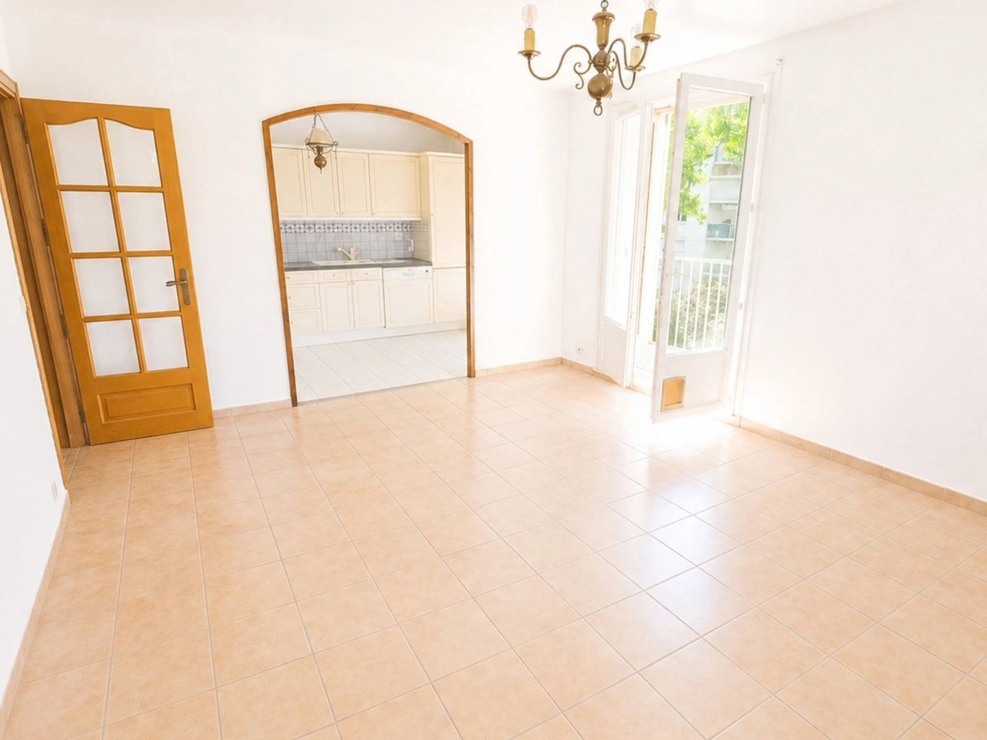 Appartement à vendre - 6 pièces - 111m2 - Marseille 10e (13010)
