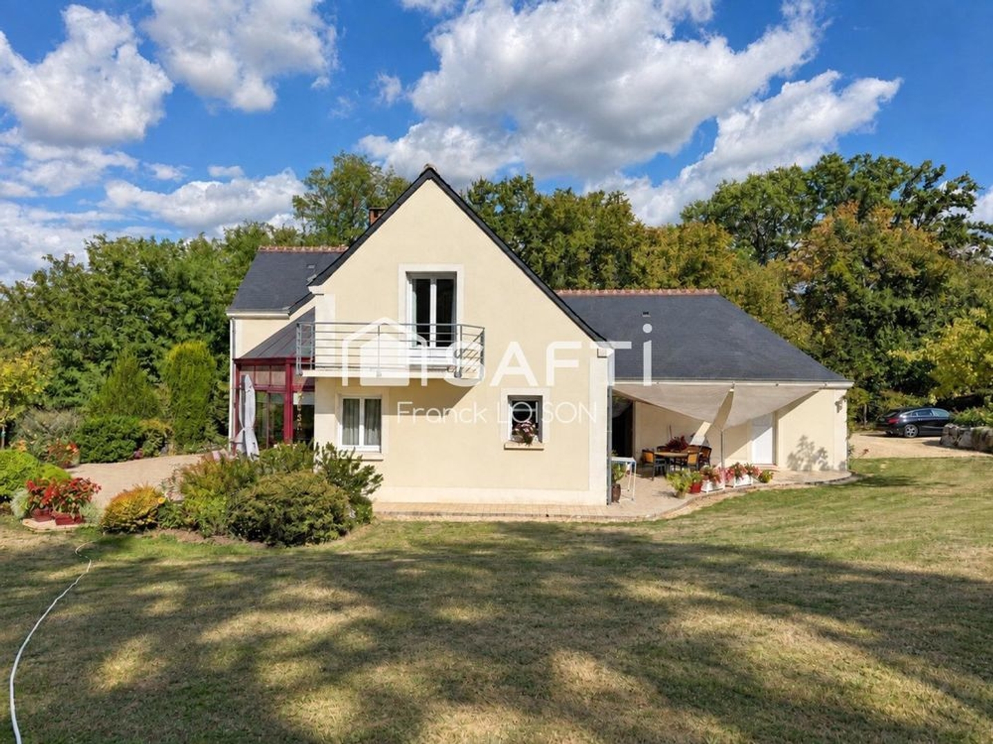 Maison à vendre - 7 pièces - 220m2 - Nazelles-Négron (37530)
