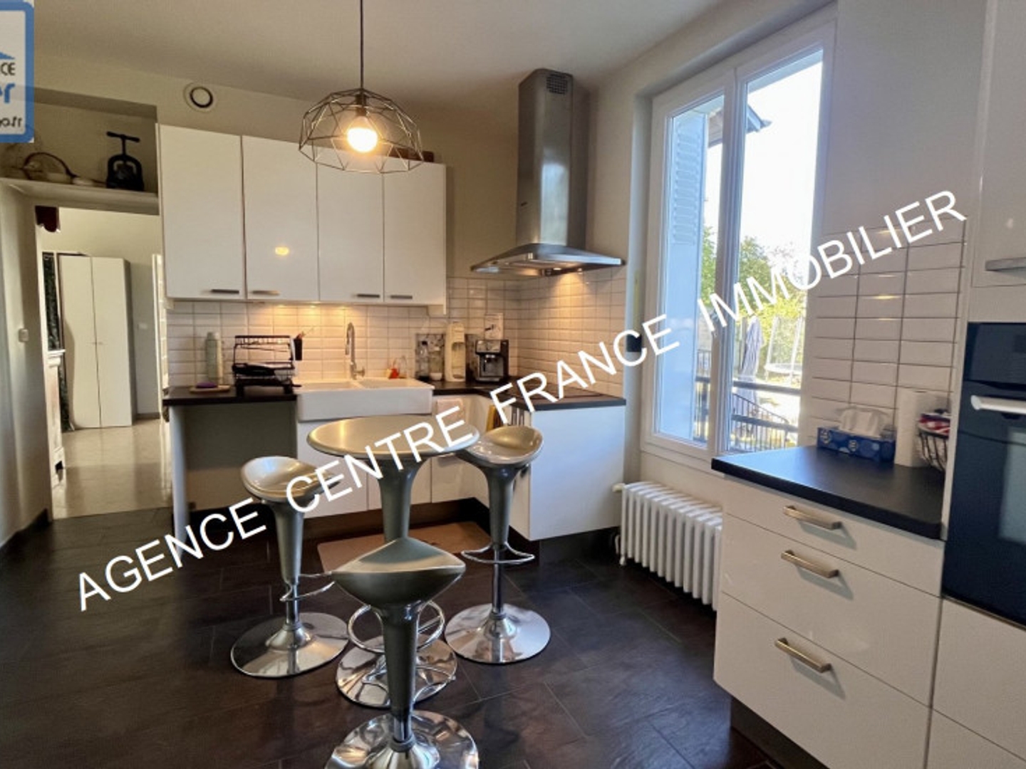 Maison à vendre - 7 pièces - 172m2 - Bourges (18000)
