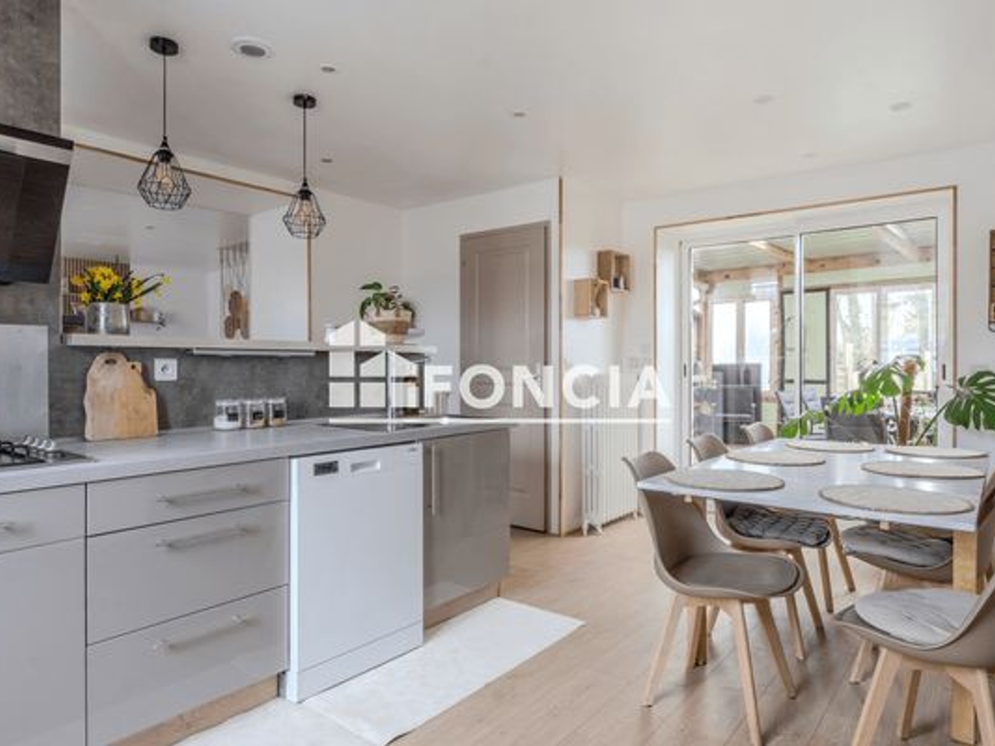 Maison à vendre - 5 pièces - 107m2 - Chassillé (72540)