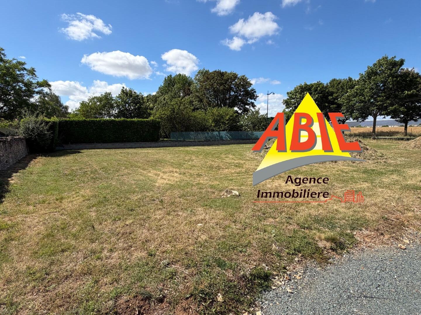 Terrain en individuel 669 m²
