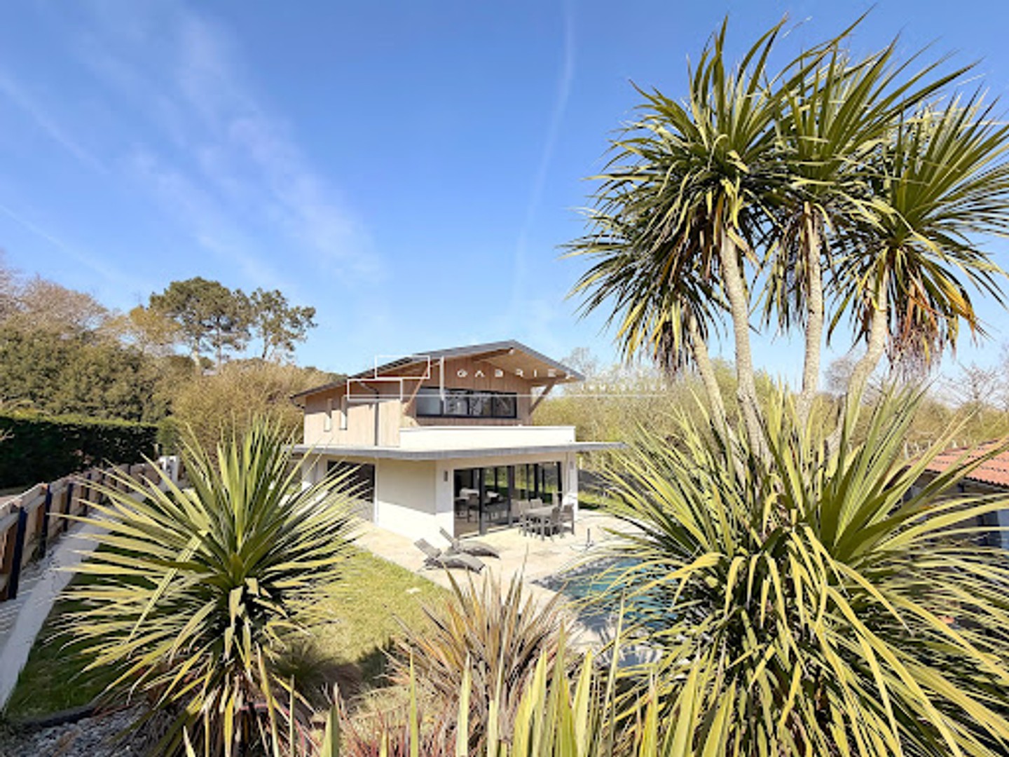 Appartement 6 pièces 167 m²