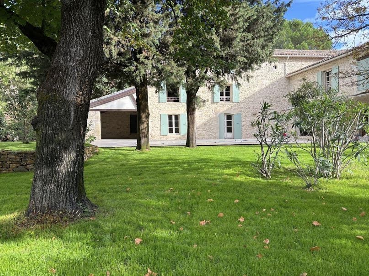 Maison à vendre - 8 pièces - 300m2 - Uzès (30700)