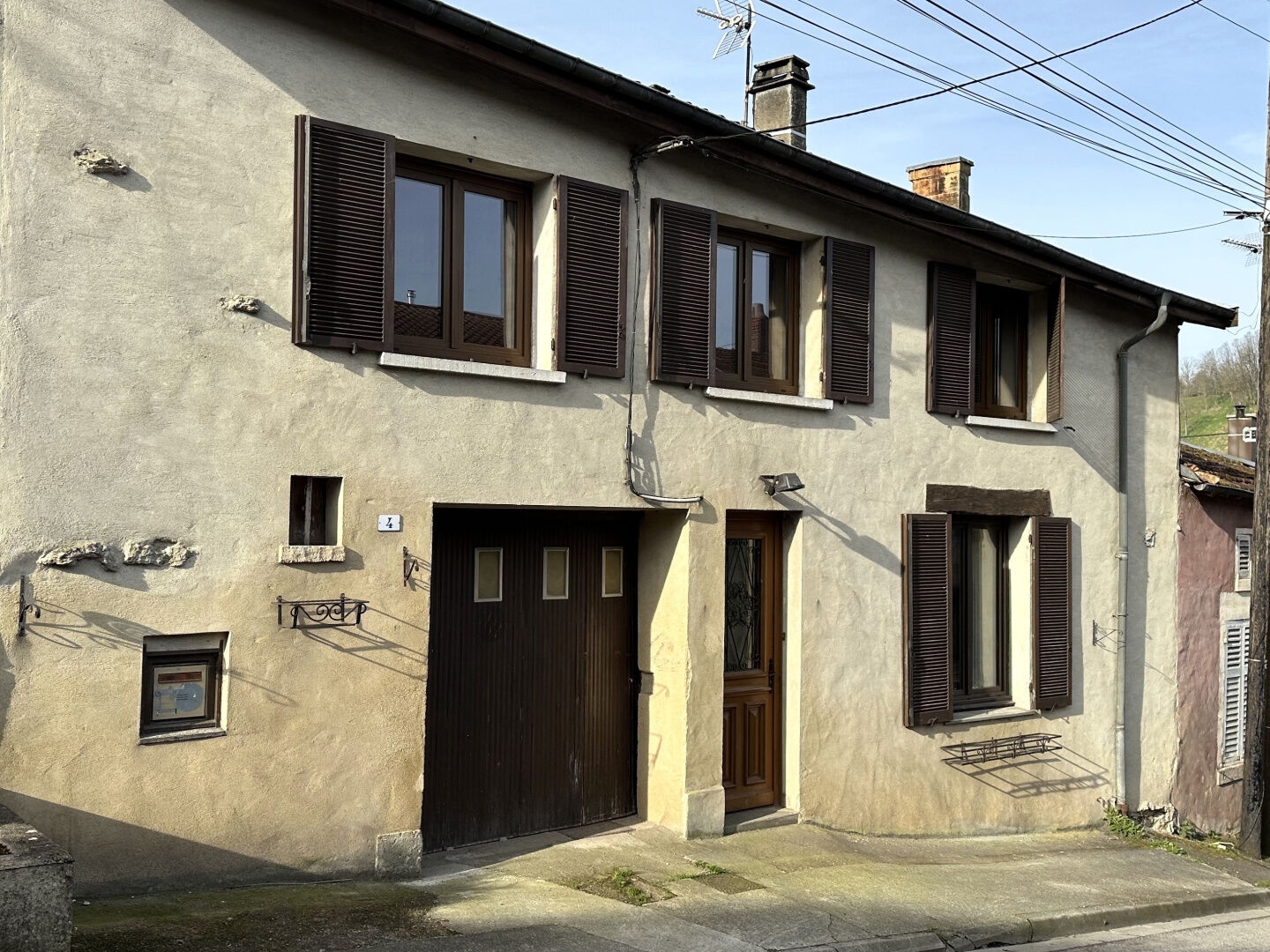 VASTE MAISON 150 m2