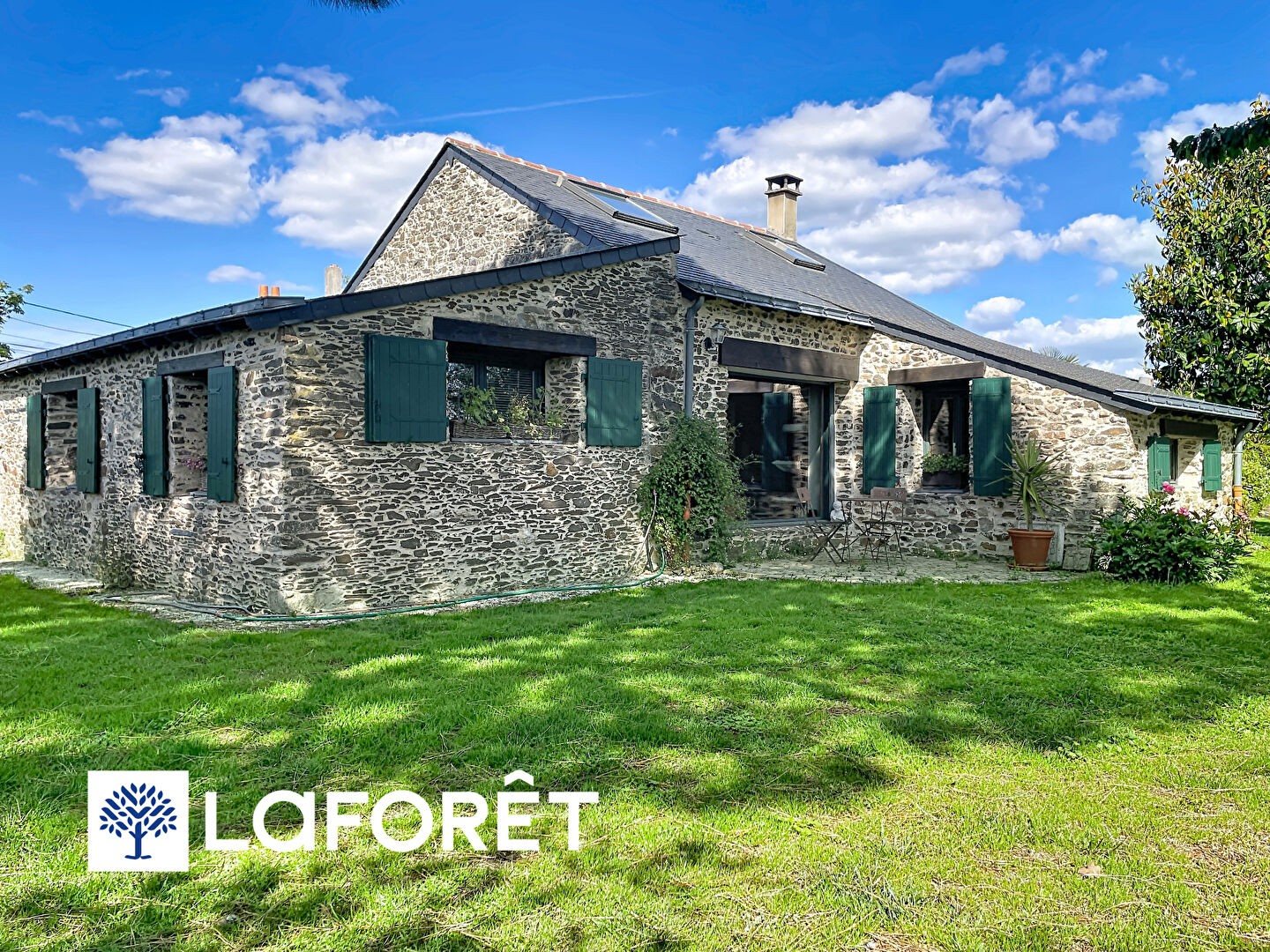 Maison 8 pièces 215 m²
