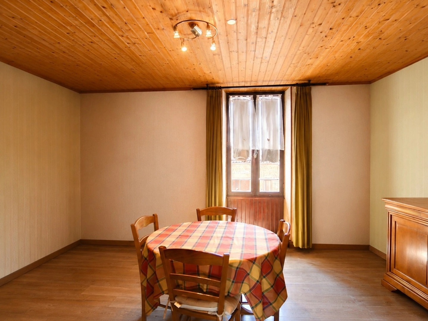 Maison à vendre - 5 pièces - 100m2 - Saint-Amant-De-Boixe (16330)