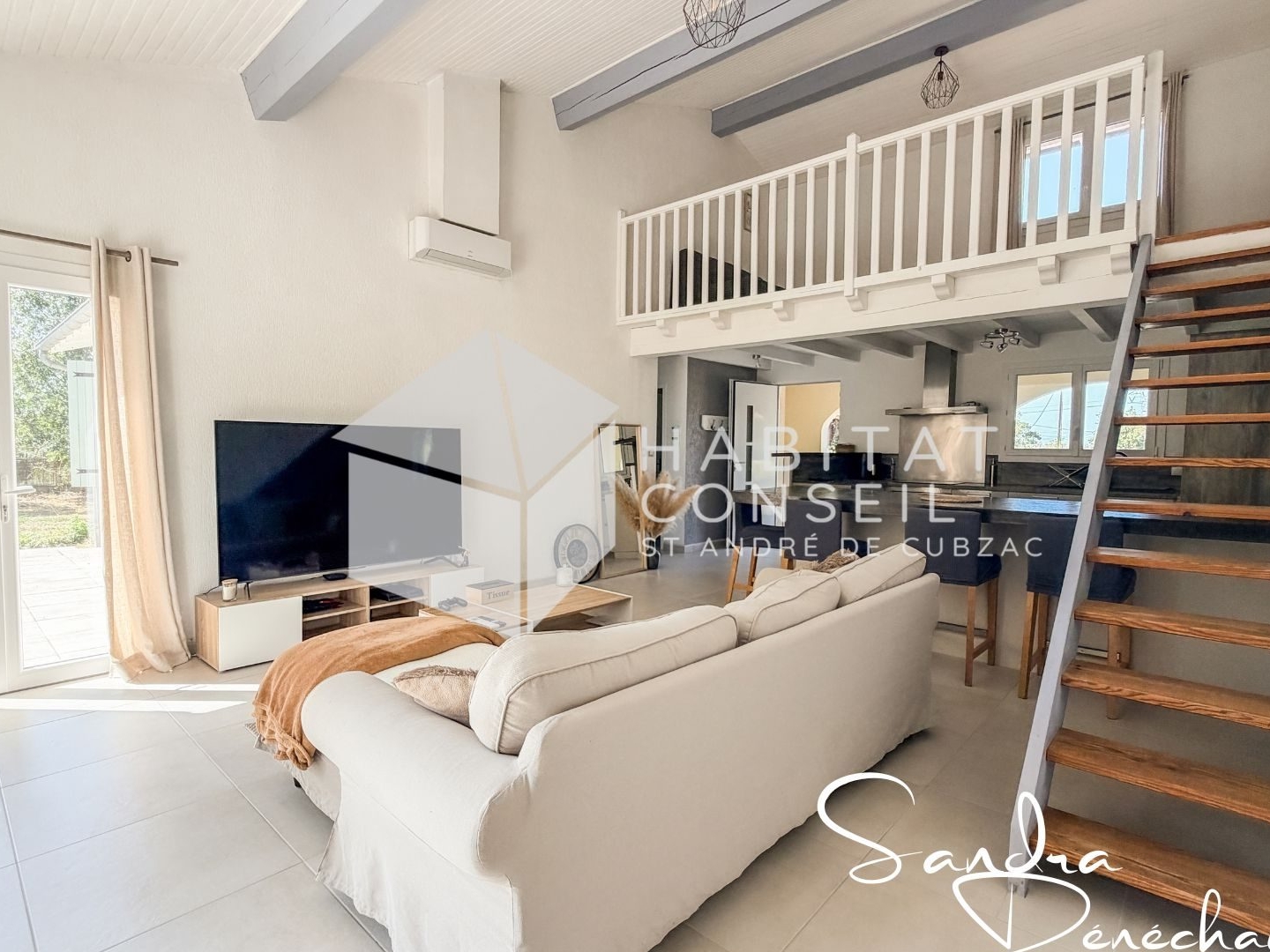 Maison à vendre - 6 pièces - 125m2 - Saint-Vincent-De-... (33440)