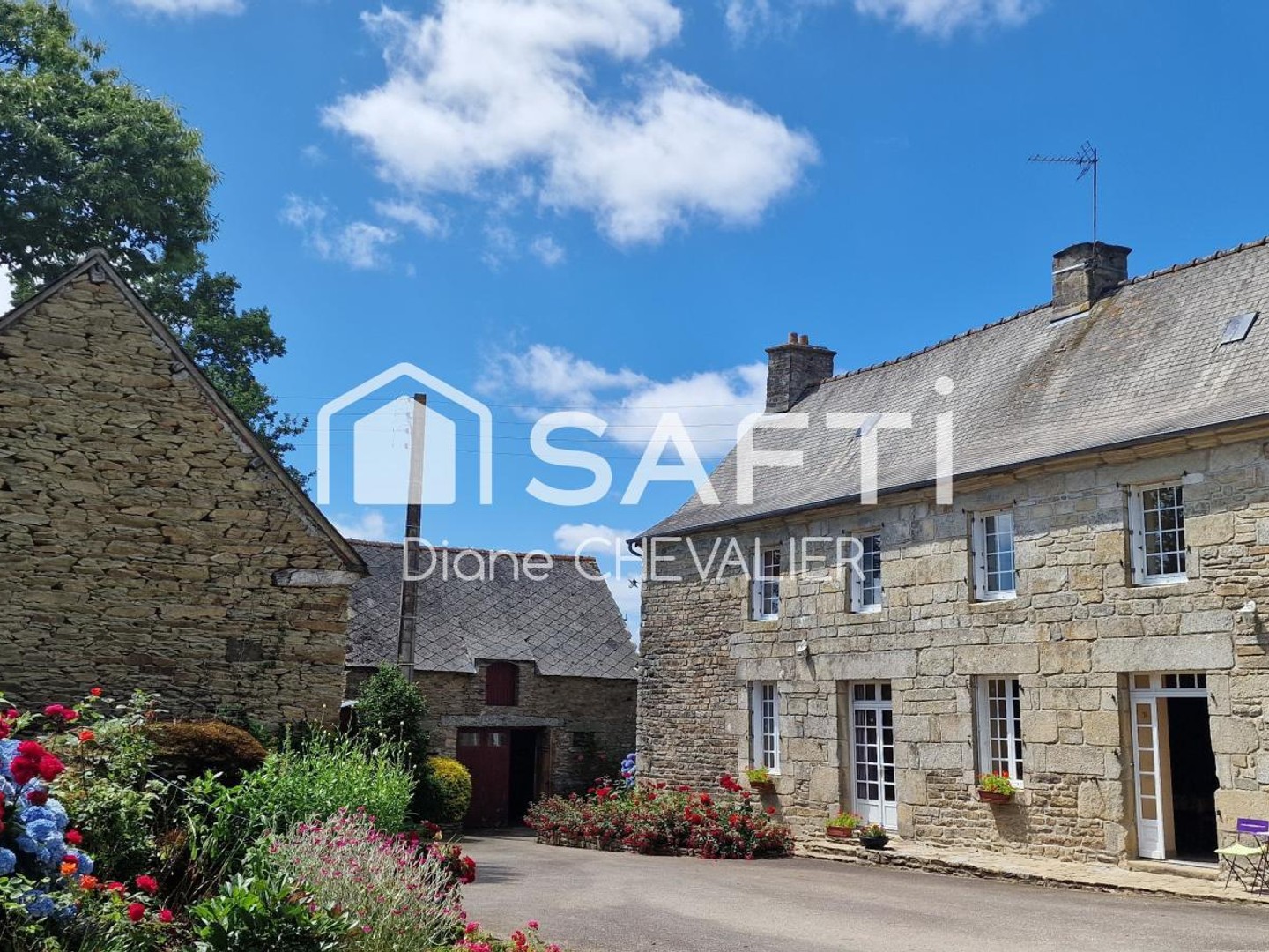 Maison à vendre - 6 pièces - 159m2 - Le Mené (22330)