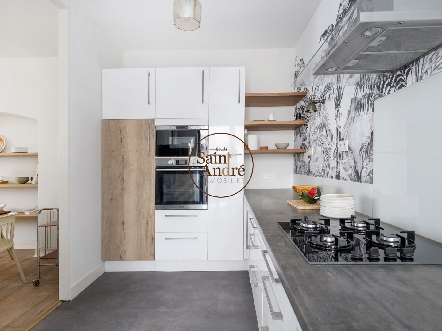 Maison à vendre - 7 pièces - 188m2 - Angoulême (16000)