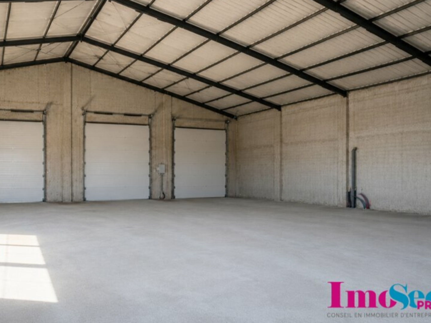 Locaux à vendre - 658m2 - Bègles (33130)
