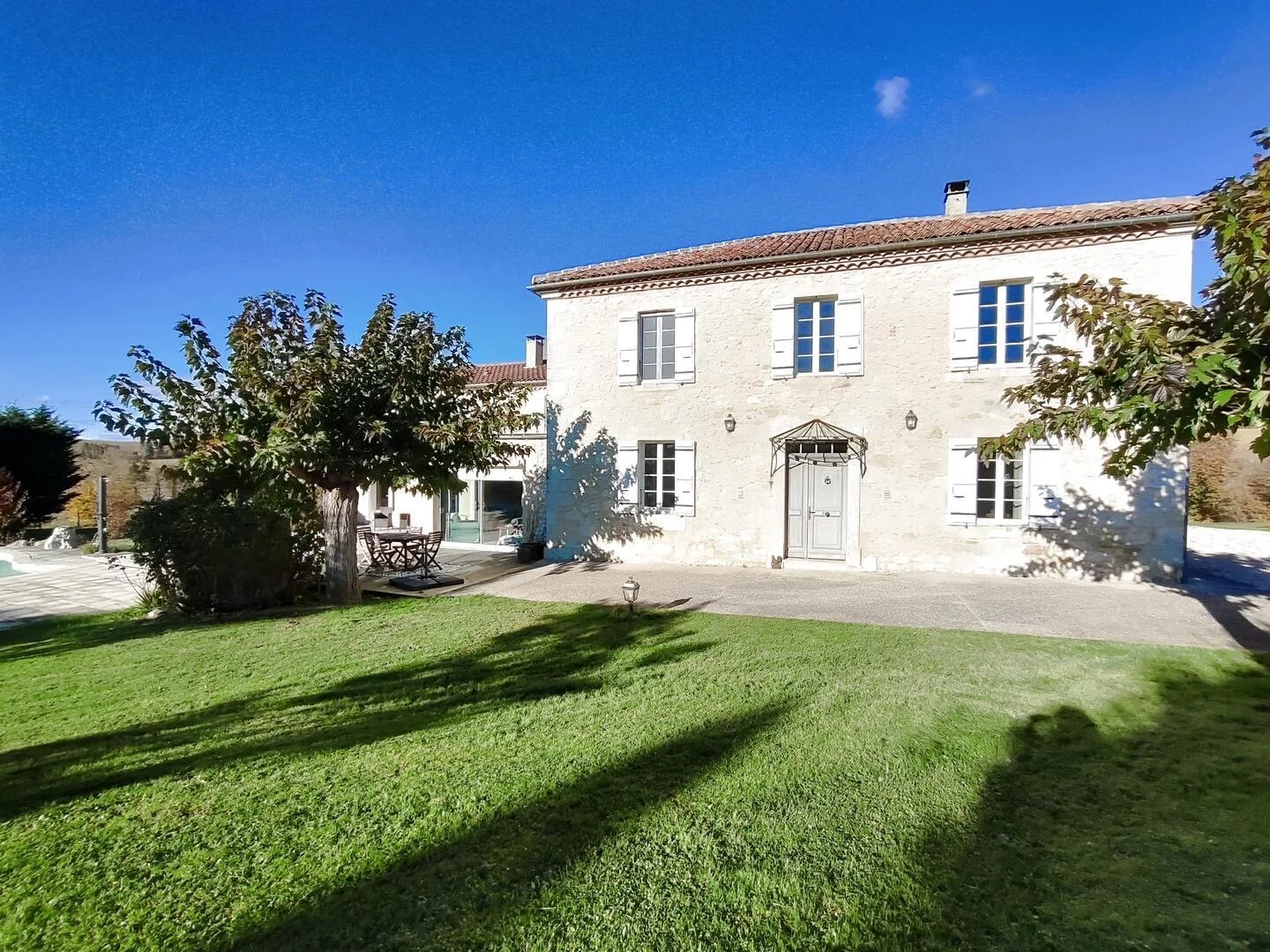 Maison à vendre - 8 pièces - 350m2 - Castéra-Verduzan (32410)