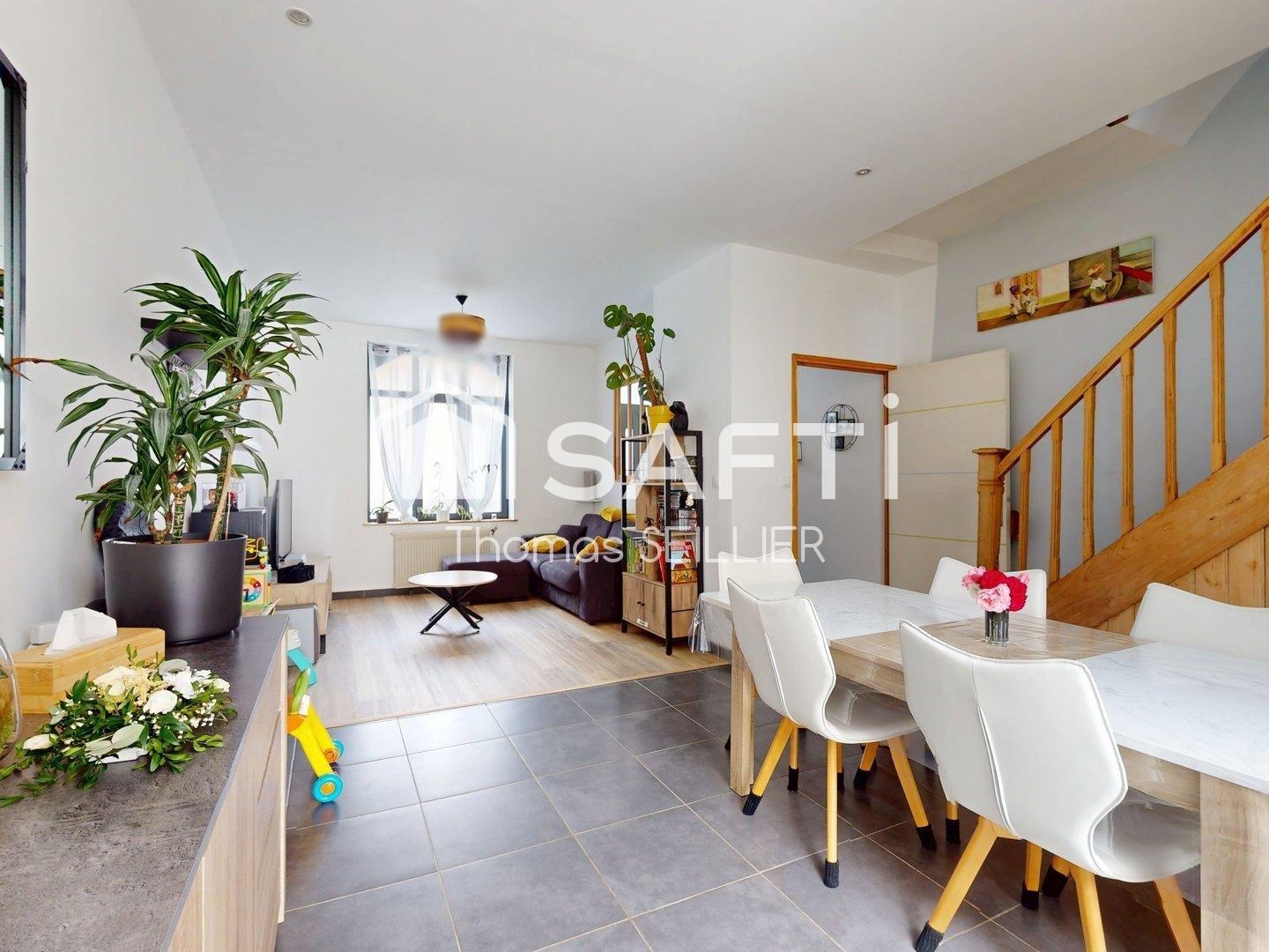 Charmante maison de caractère rénovée - 127 m² habitables - 4 chambres - Jardin plein sud