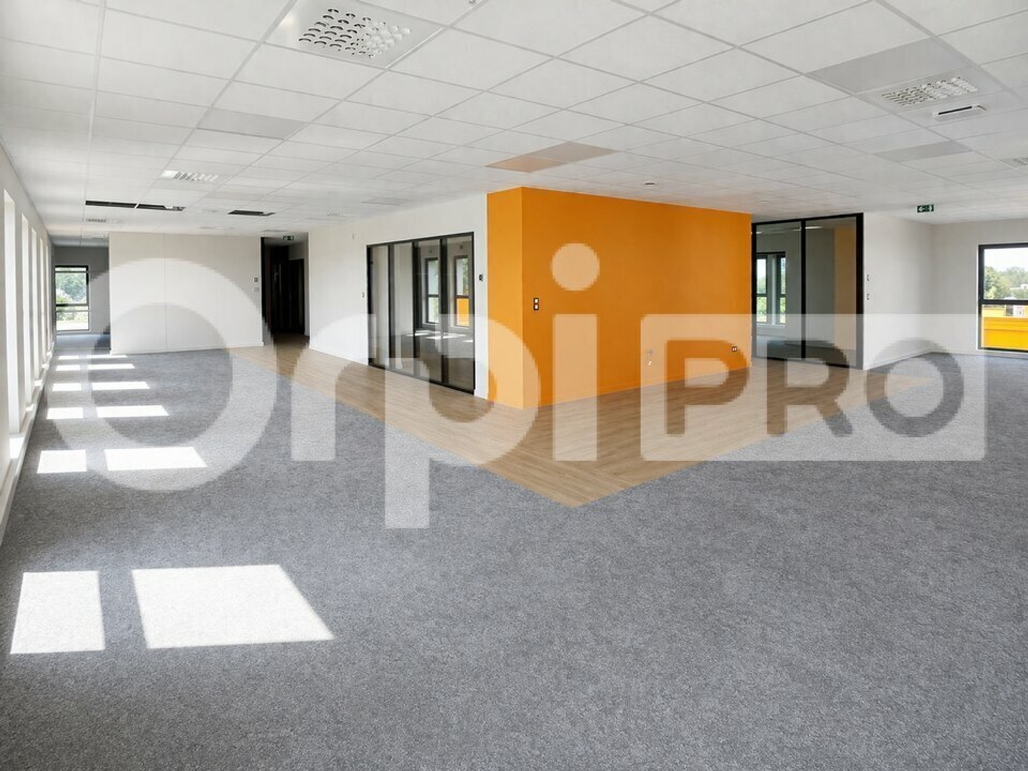 BUREAU A VENDRE