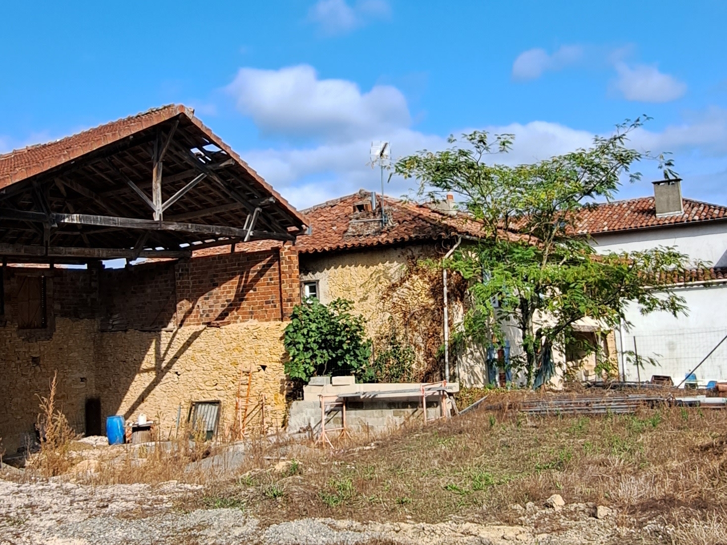 Maison 587 m²