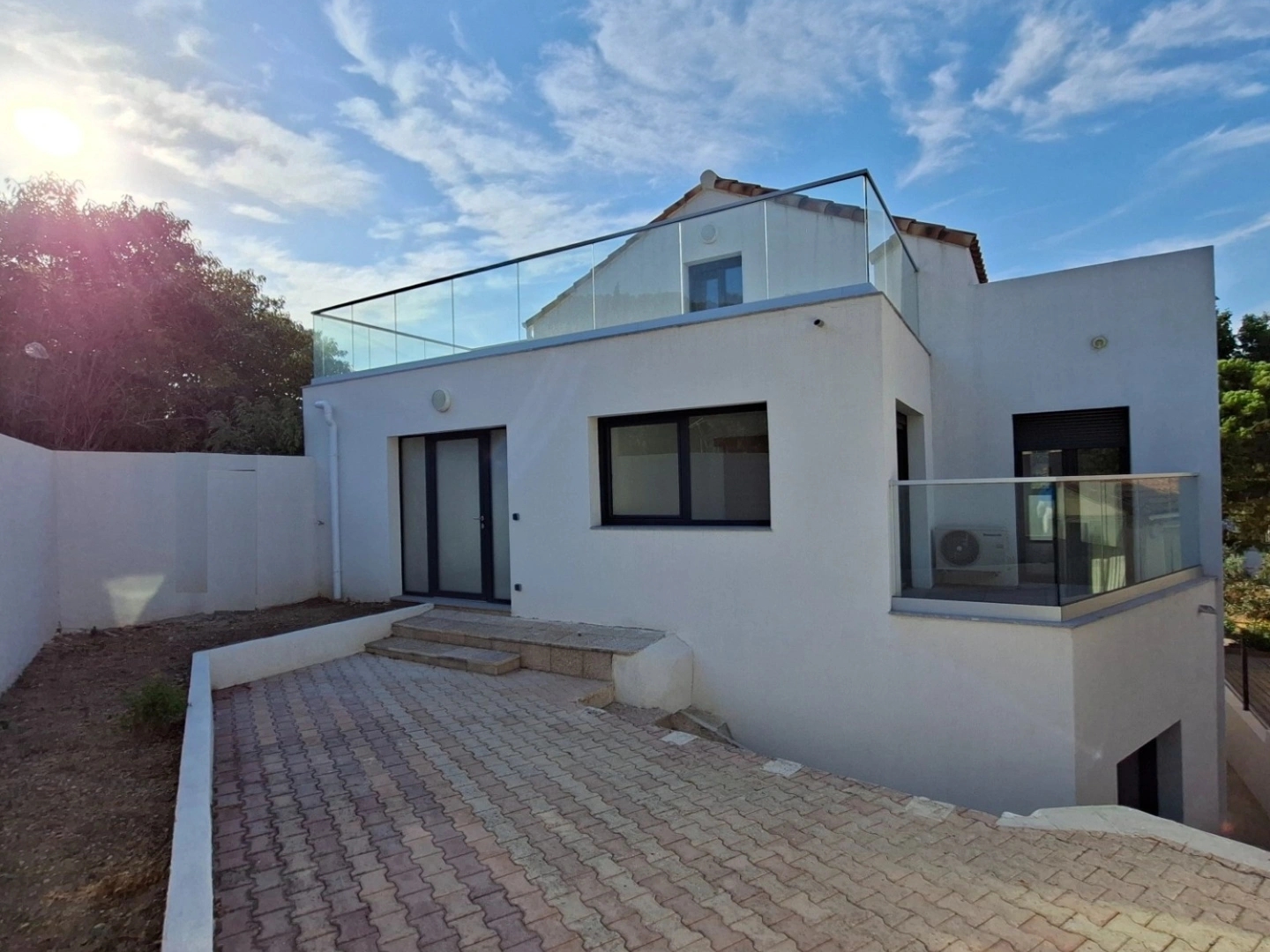 Appartement à vendre - 4 pièces - 104m2 - Marseille 11e (13011)