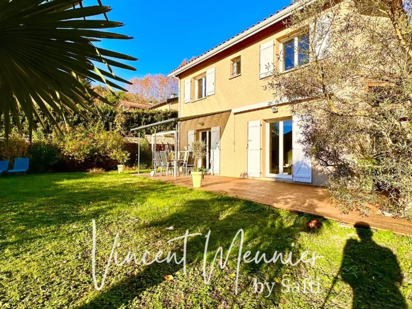 Maison 6 Chambres / Terrain 575 m2