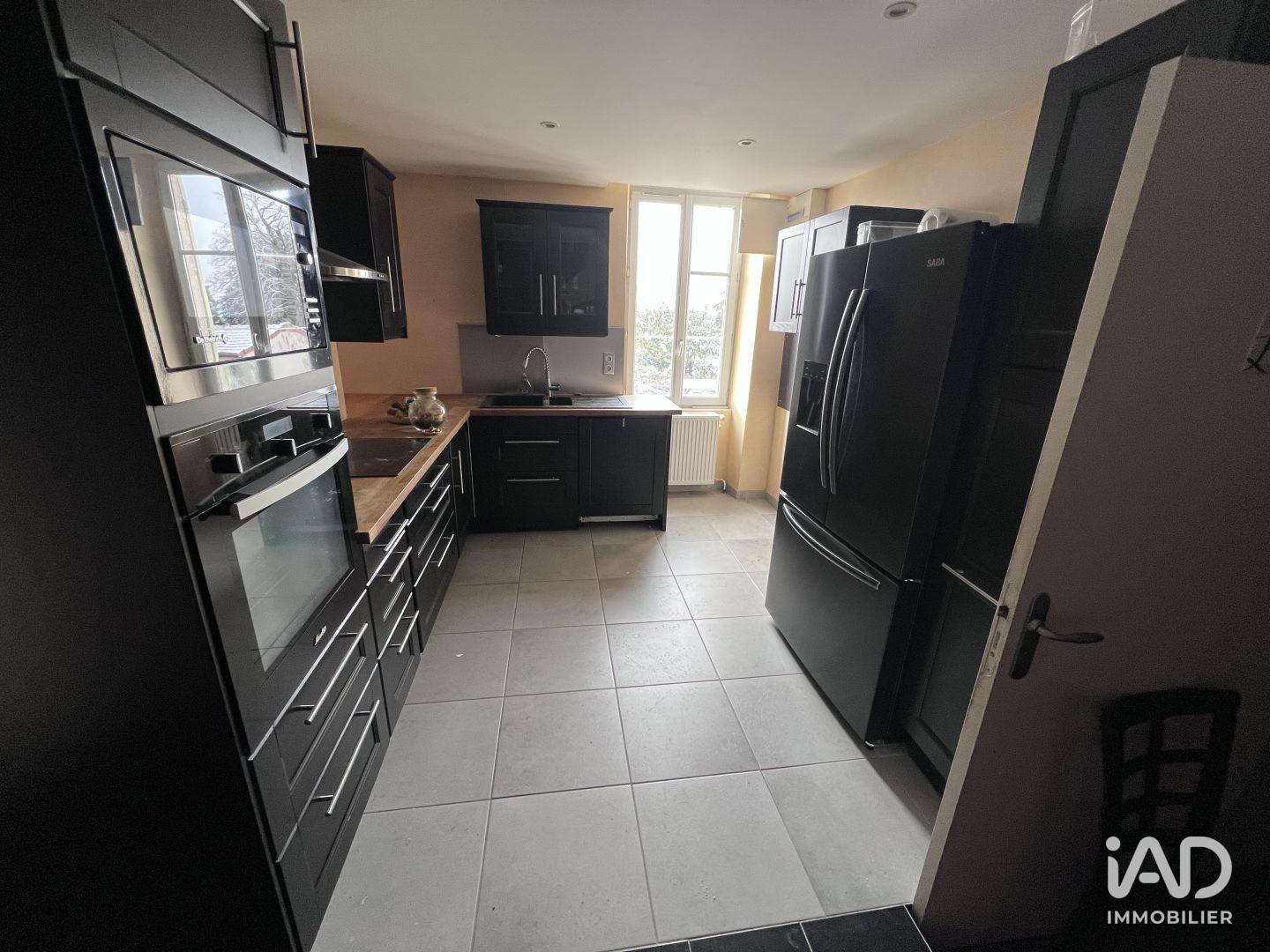 Locaux à vendre - 550m2 - Nouzerines (23600)