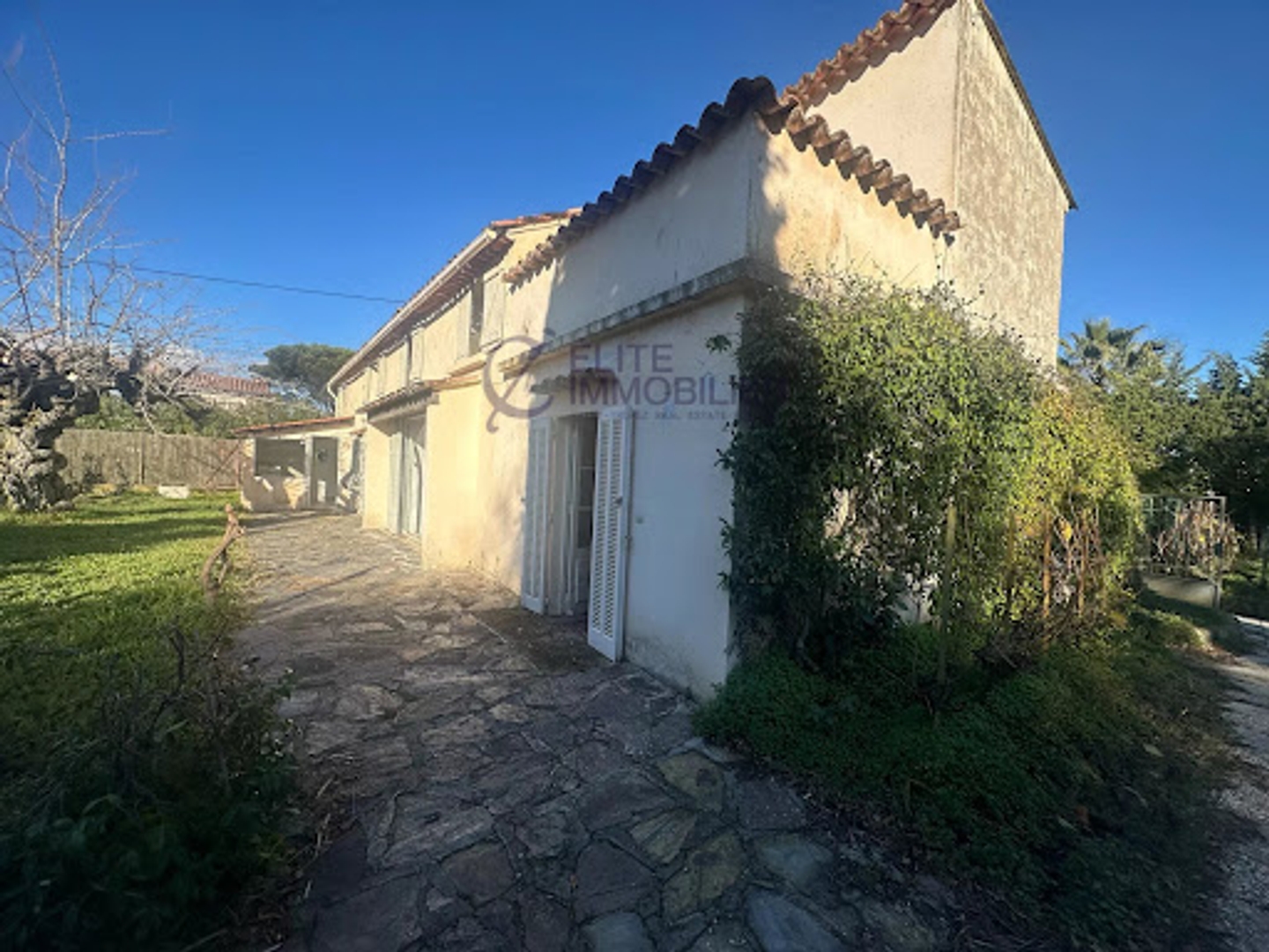 Maison à vendre - 6 pièces - 150m2 - Gassin (83580)
