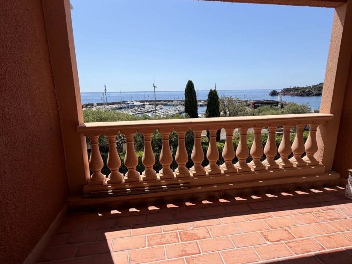 Appartement à vendre - 2 pièces - 37m2 - Théoule-Sur-Mer (06590)