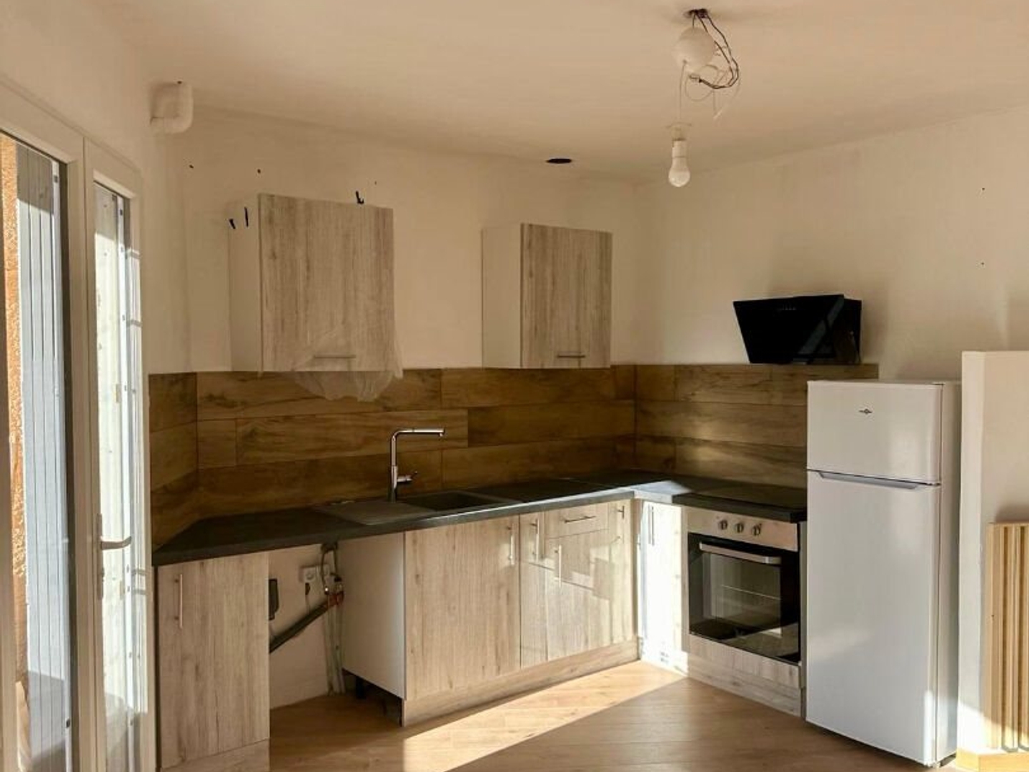 Appartement à vendre - 4 pièces - 78m2 - Salernes (83690)