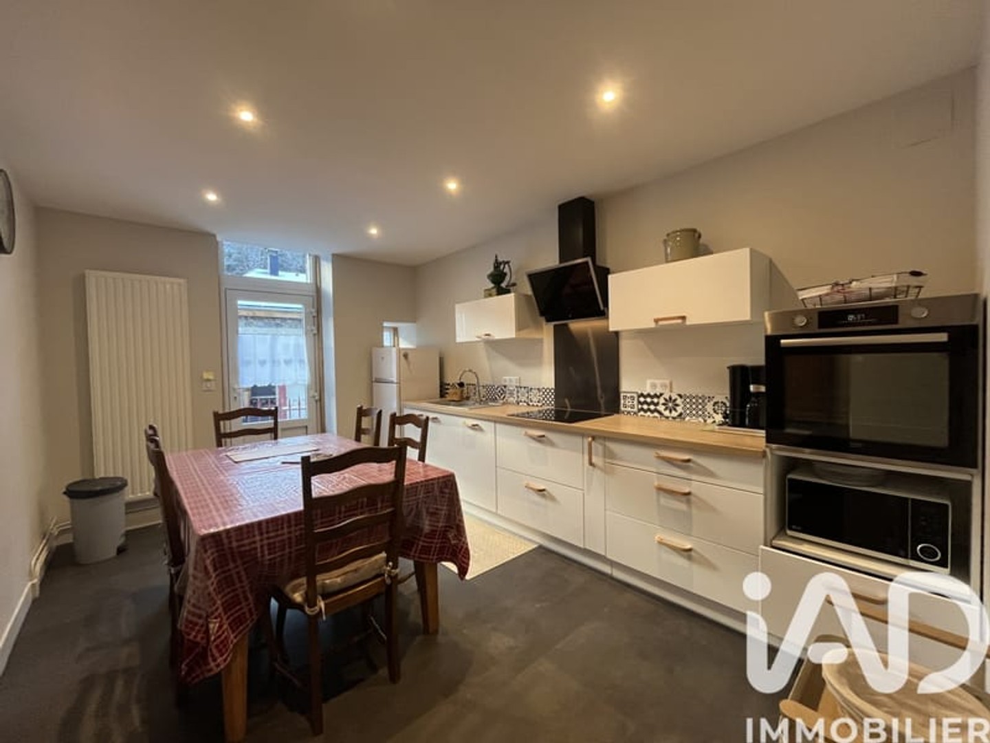 Maison avec appartements 4 pièces 176 m²