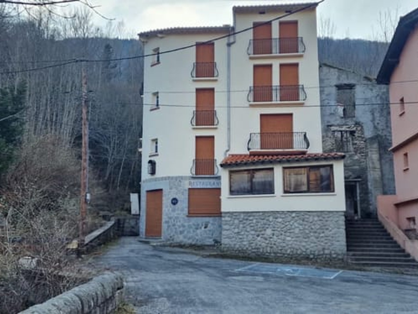 Maison avec appartements 25 pièces 376 m²